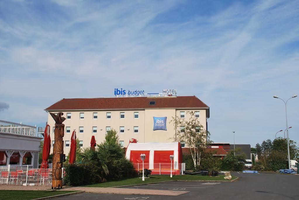 Ibis Budget Bergerac Bagian luar foto